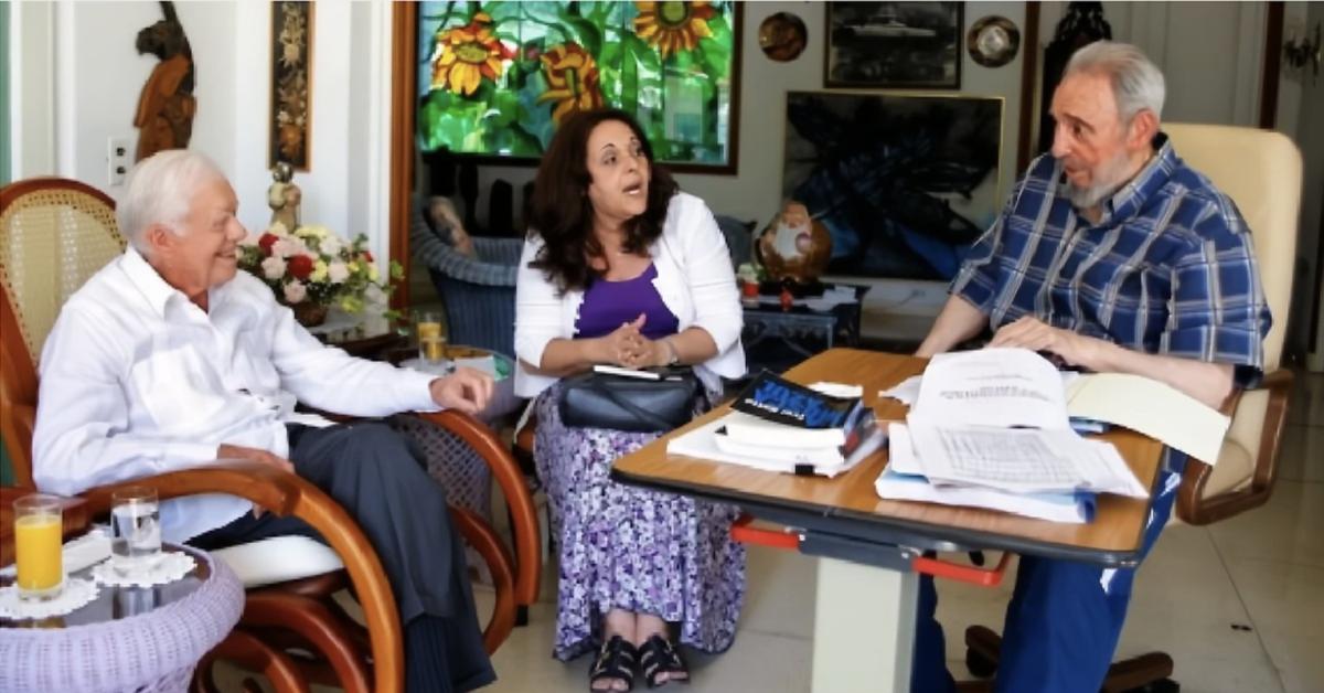 Former President Carter visits Fidel Castro in March 2011